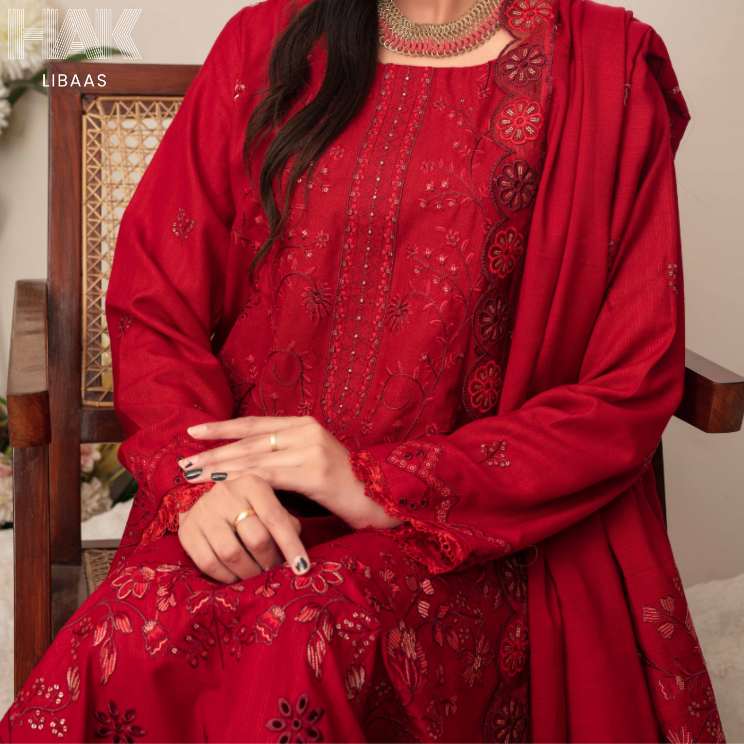 Airjet Doria Dhanak Embroidered Shirt with Luxury Coil Shawl – HAK Libaas HK-227E