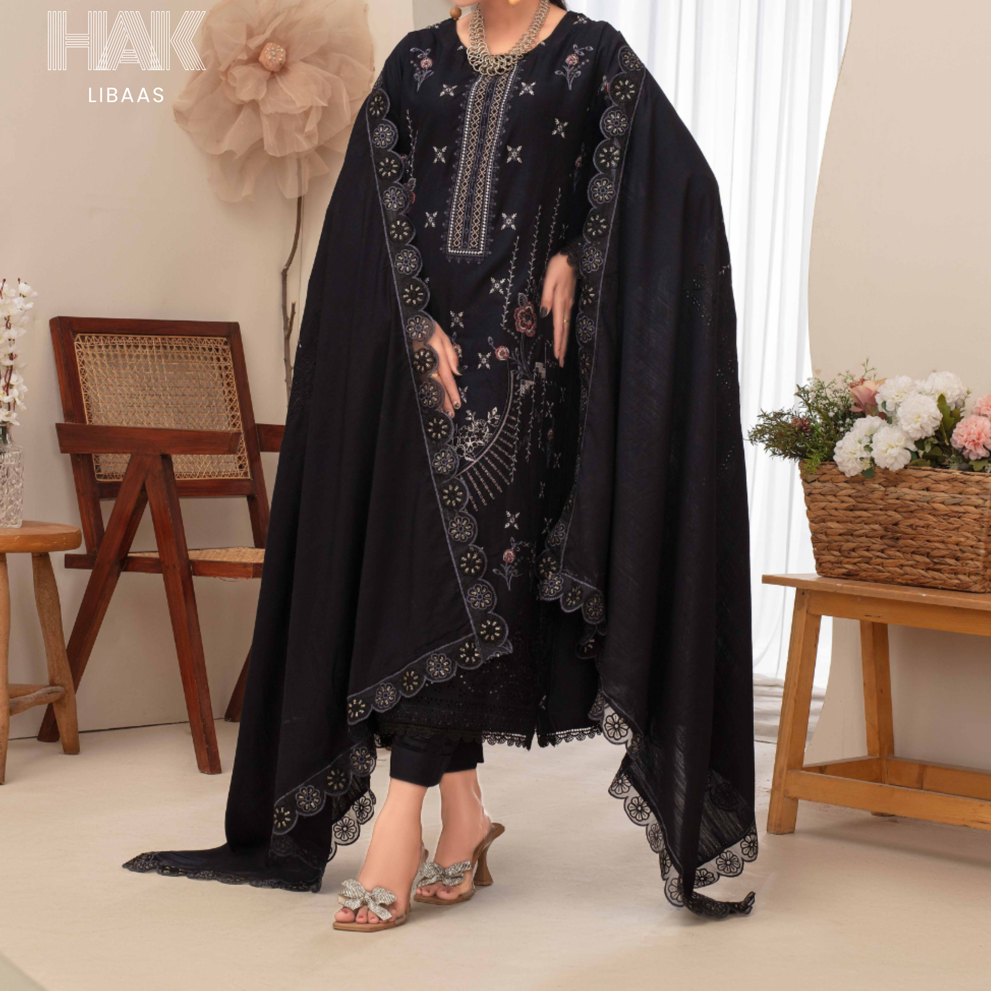 Airjet Doria Dhanak Embroidered Shirt with Luxury Coil Shawl – HAK Libaas HK-227G