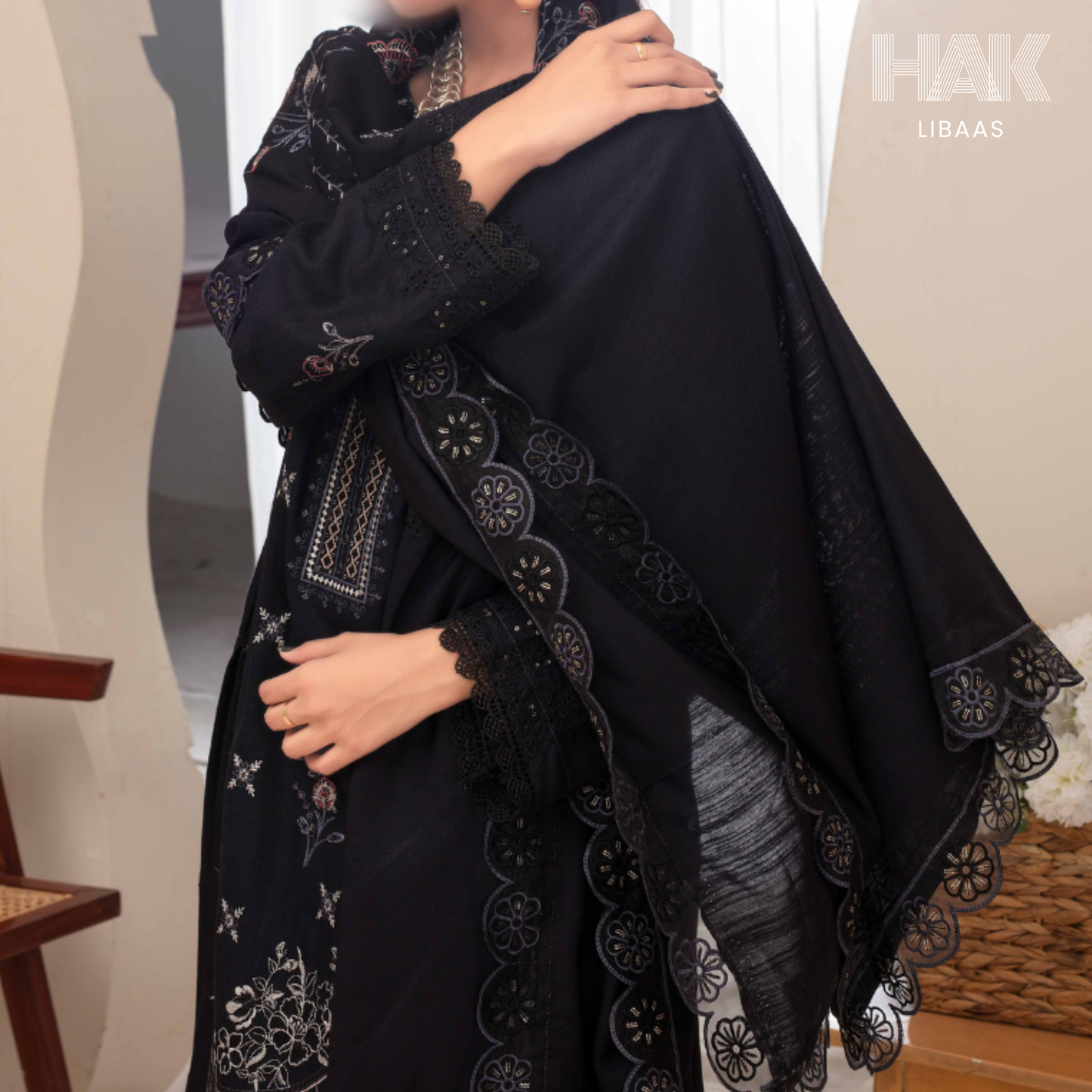 Airjet Doria Dhanak Embroidered Shirt with Luxury Coil Shawl – HAK Libaas HK-227G