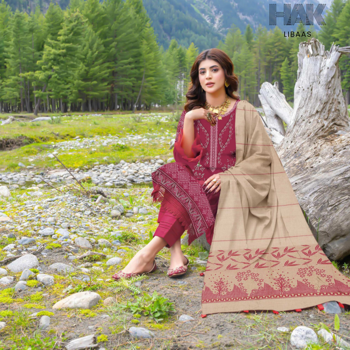 Luxury wool jacquard shawl with embroidered suit – HK-228A