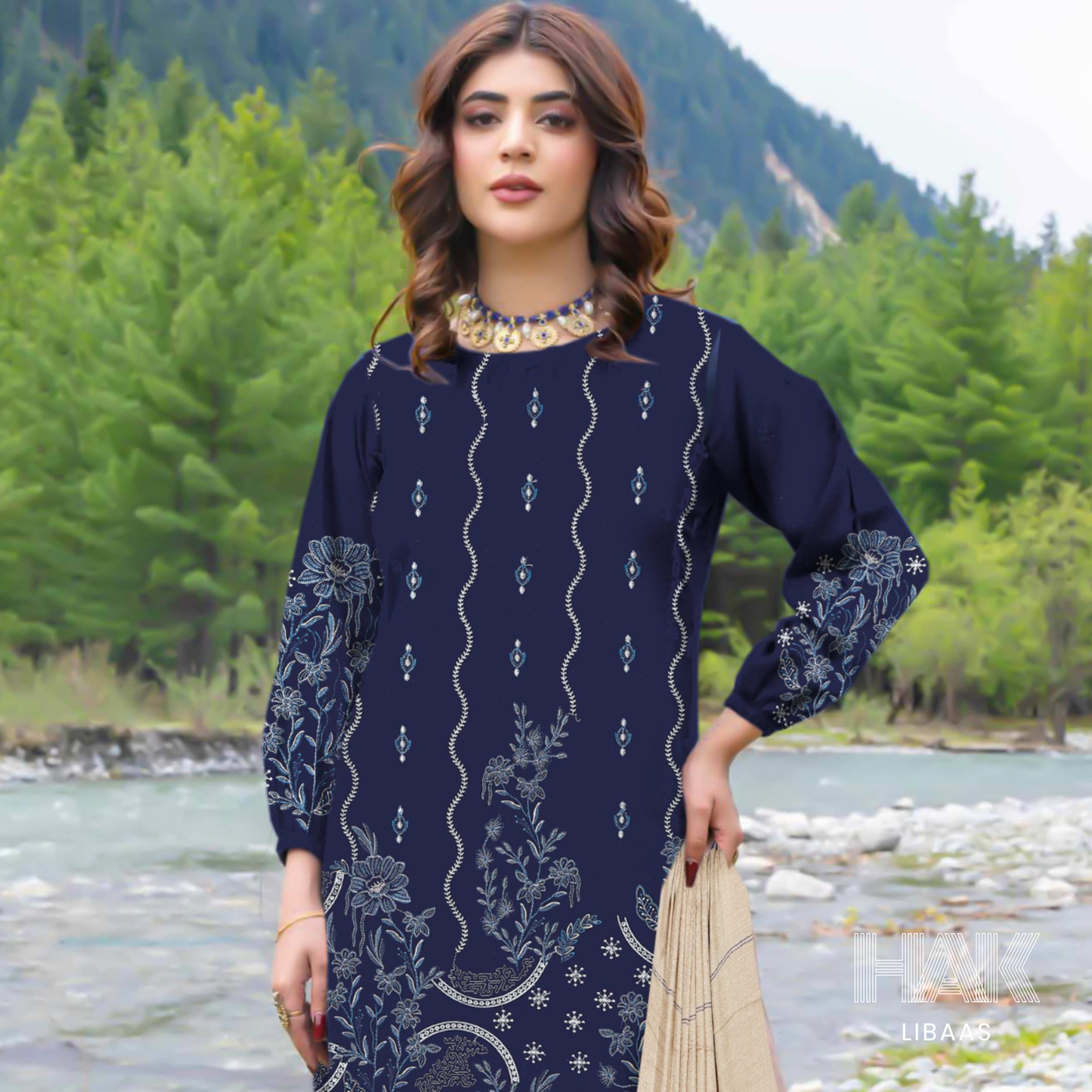 Luxury wool jacquard shawl with embroidered suit – HK-228B